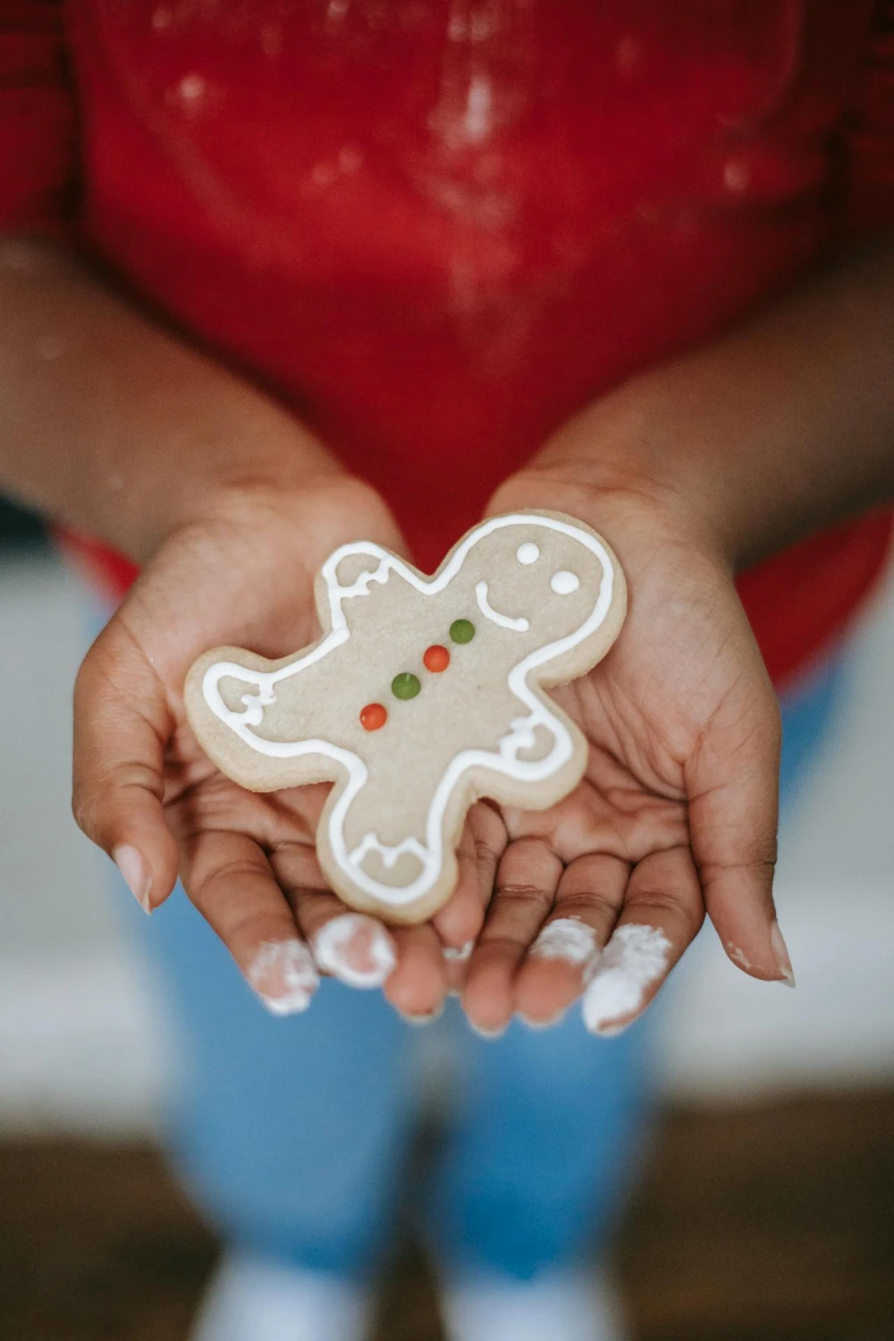 Gingerbread cookie, Photo by Amy Lane via Pexels / Free to use under the Pexels Licence